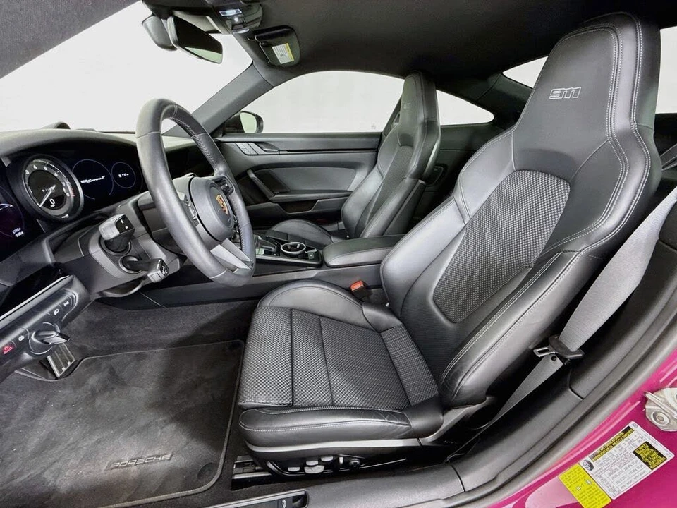 2023 Porsche 992 Carrera T - Image 5 of 31