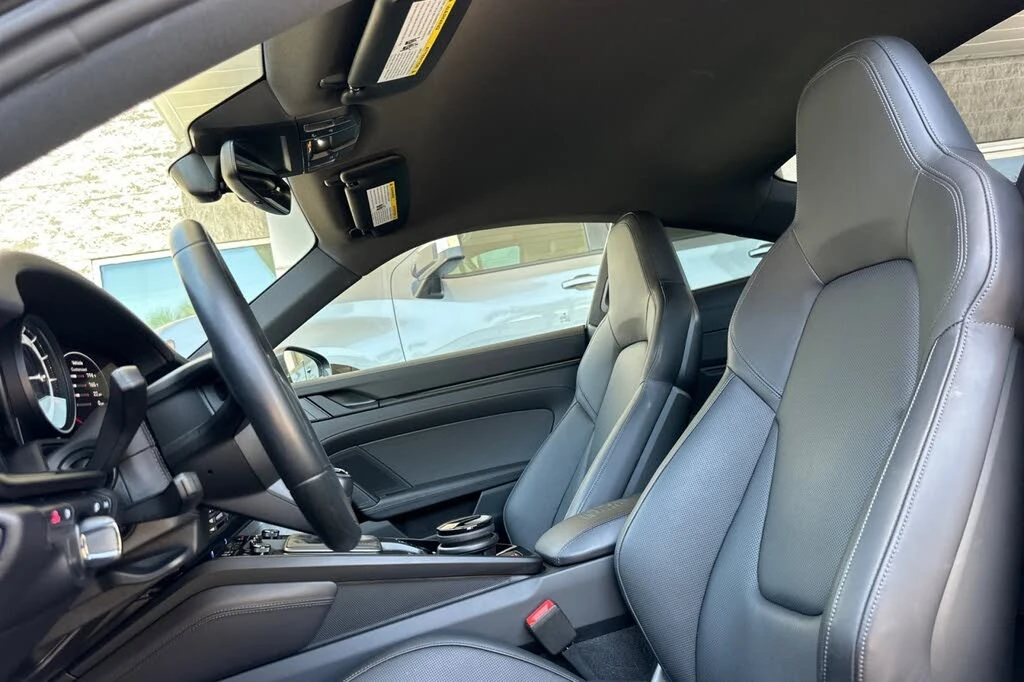 2023 Porsche 992 Carrera T - Image 5 of 28