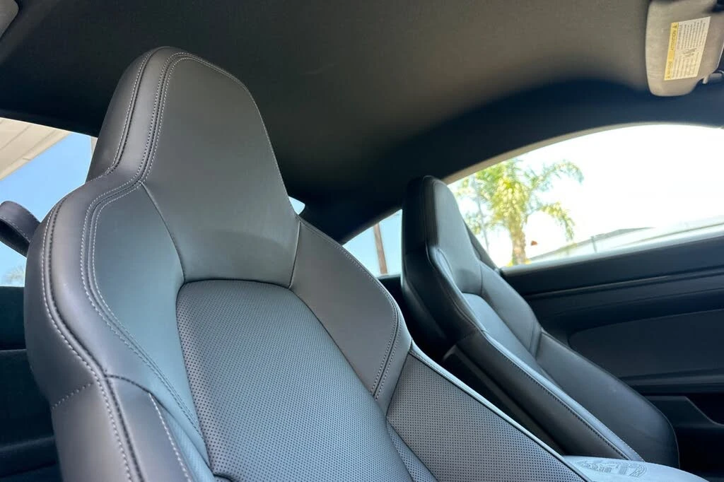 2023 Porsche 992 Carrera T - Image 16 of 28
