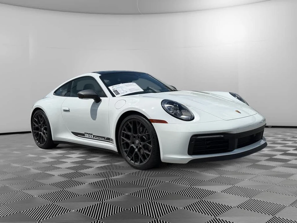 2023 Porsche 992 Carrera T - Image 7 of 28