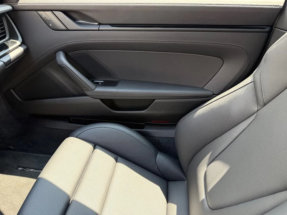 2023 Porsche 992 Carrera T - Image 20 of 28