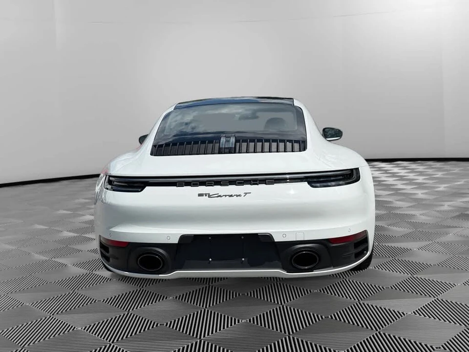 2023 Porsche 992 Carrera T - Image 4 of 28