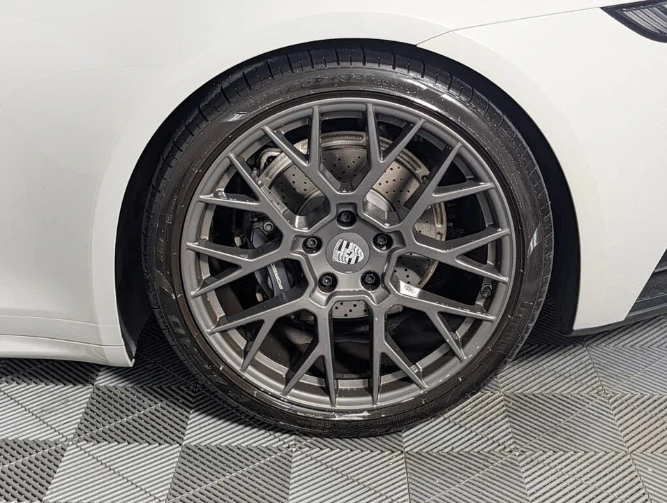 2023 Porsche 992 Carrera T - Image 12 of 31