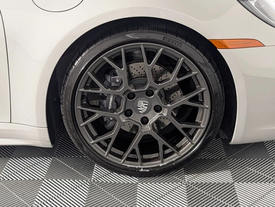 2023 Porsche 992 Carrera T - Image 14 of 31