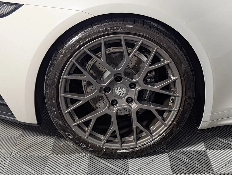 2023 Porsche 992 Carrera T - Image 13 of 31