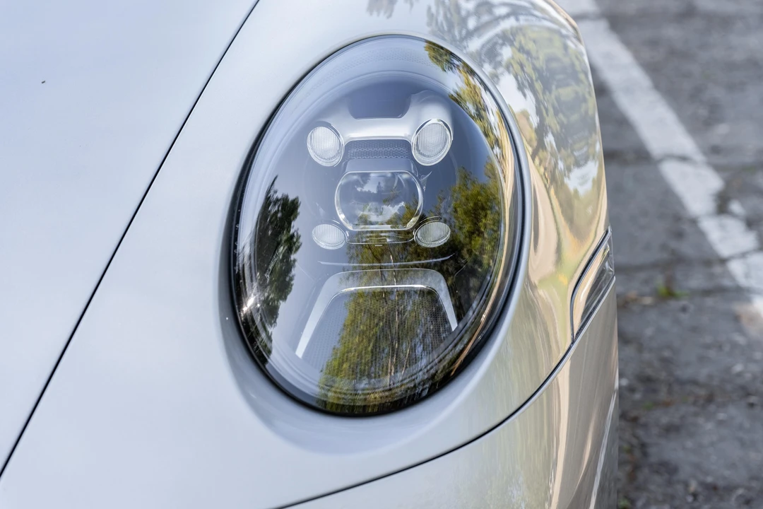2023 Porsche 992 Carrera T - Image 15 of 31