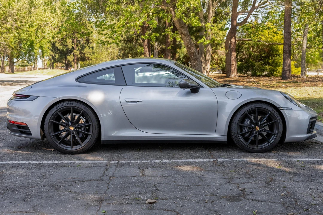 2023 Porsche 992 Carrera T - Image 3 of 31