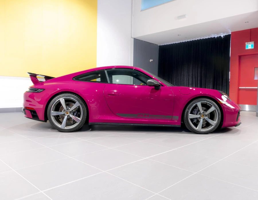 2023 Porsche 992 Carrera T - Image 7 of 31