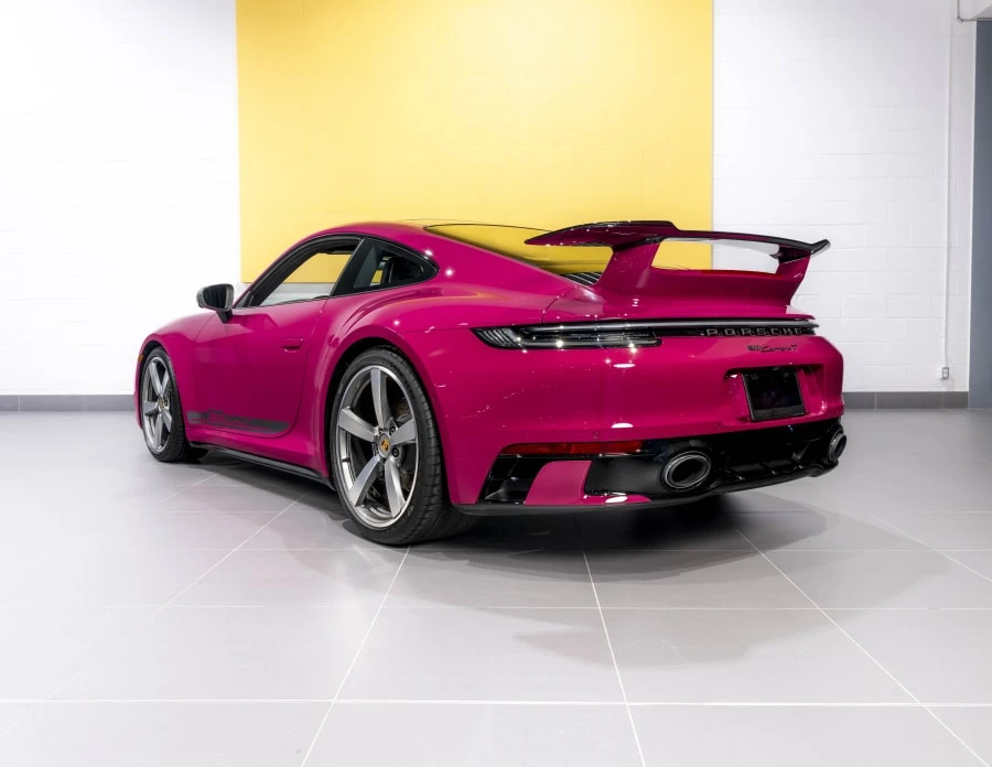 2023 Porsche 992 Carrera T - Image 11 of 31