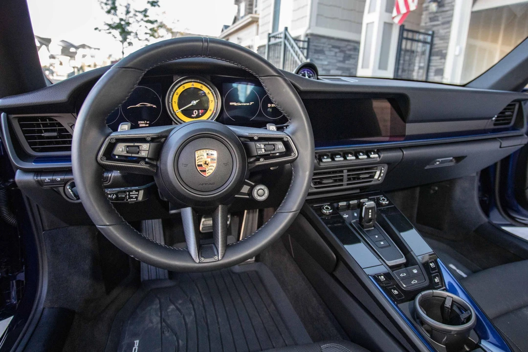 2023 Porsche 992 Carrera T - Image 27 of 31