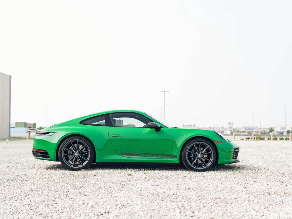 2023 Porsche 992 Carrera T - Image 9 of 31