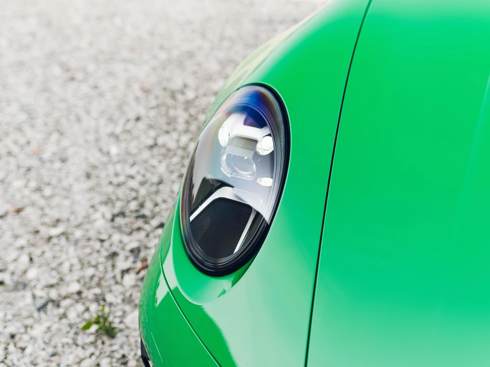 2023 Porsche 992 Carrera T - Image 11 of 31