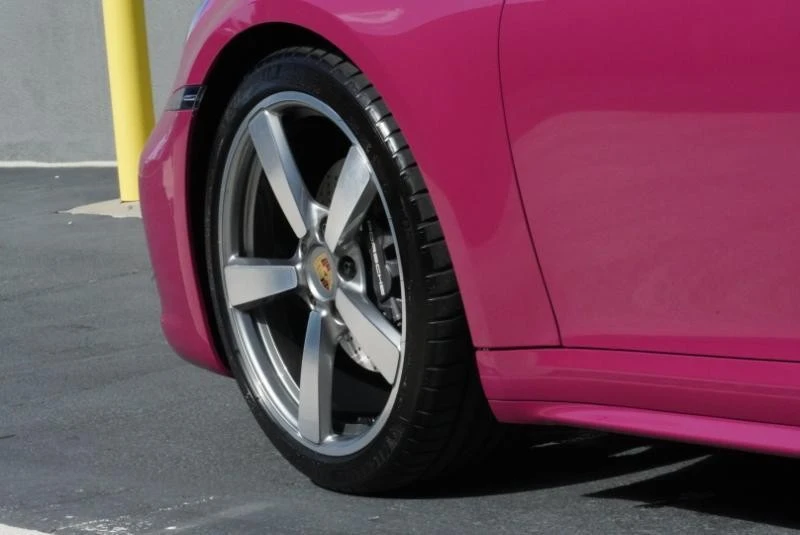 2023 Porsche - Image 18 of 31