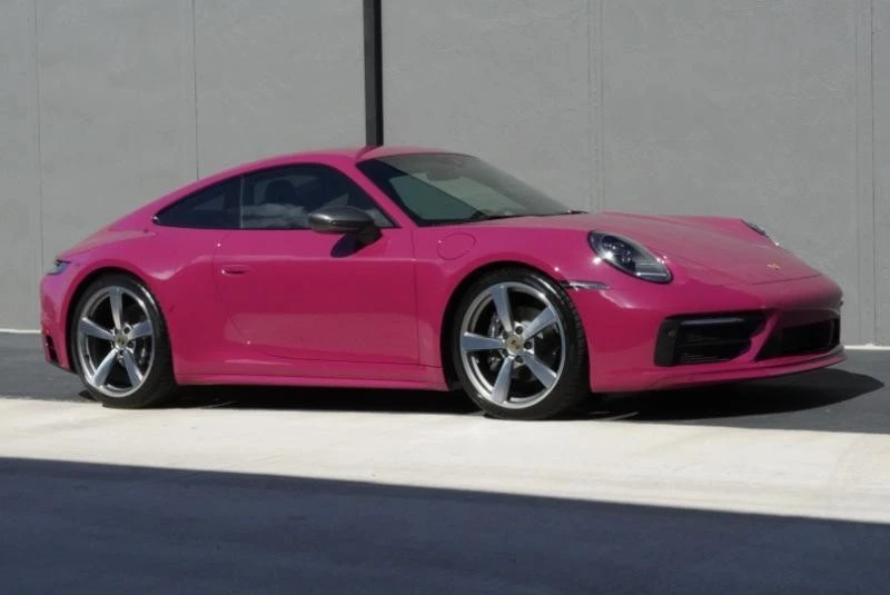 2023 Porsche - Image 2 of 31