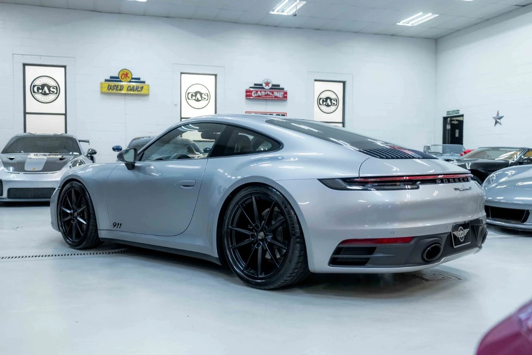 2023 Porsche 992 Carrera T - Image 9 of 21