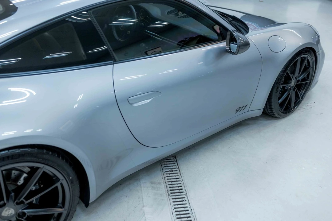 2023 Porsche 992 Carrera T - Image 18 of 21