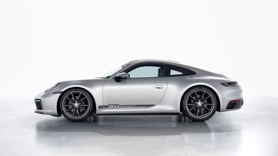 2023 Porsche 992 Carrera T - Image 12 of 31