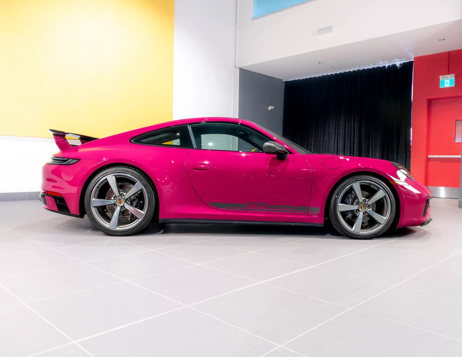 2023 Porsche 992 Carrera T - Image 10 of 31