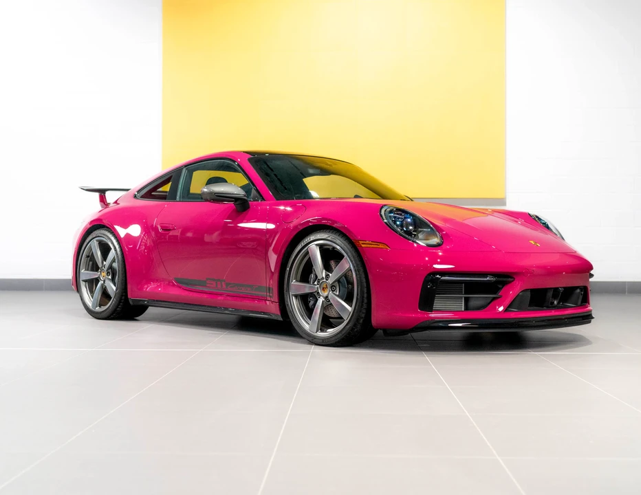 2023 Porsche 992 Carrera T - Image 16 of 31