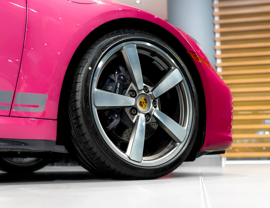 2023 Porsche 992 Carrera T - Image 19 of 31