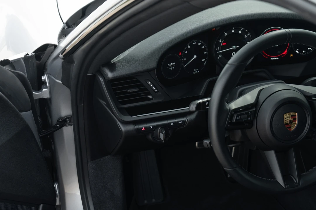 2023 Porsche 992 Carrera T - Image 18 of 21