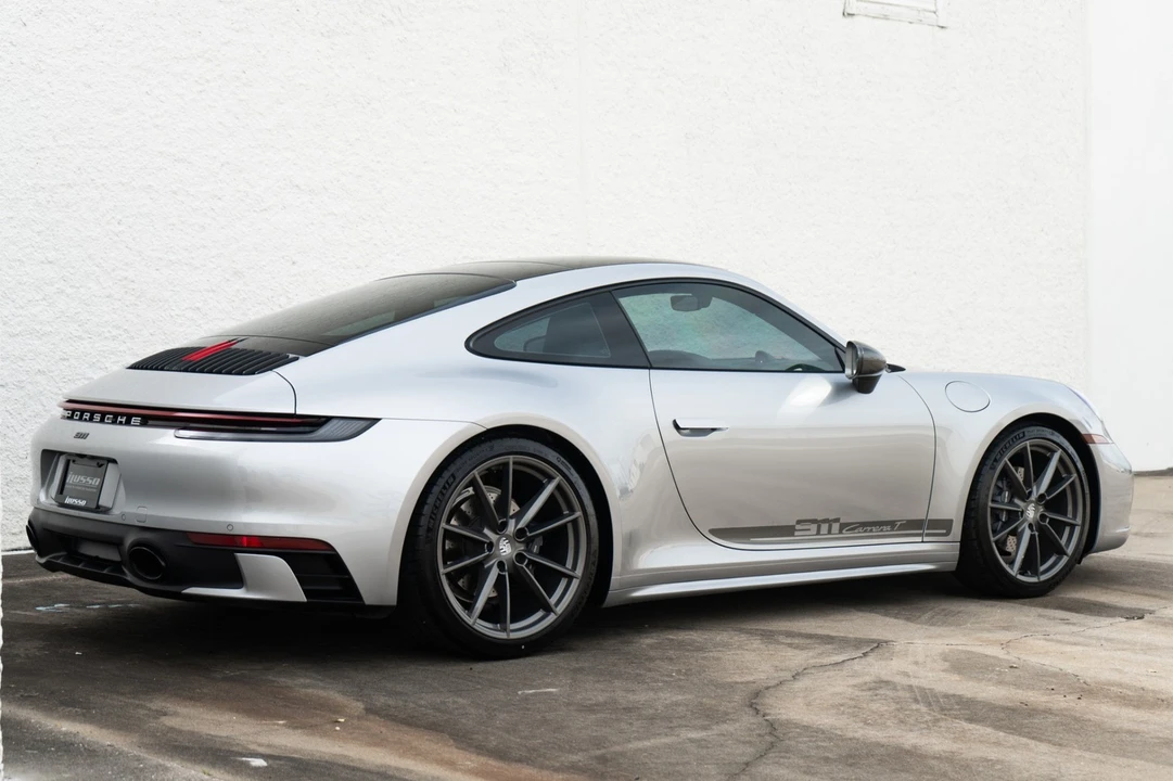 2023 Porsche 992 Carrera T - Image 9 of 21