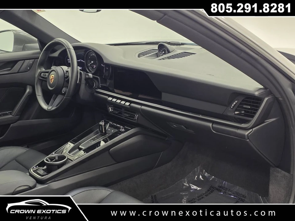 2023 Porsche - Image 16 of 31