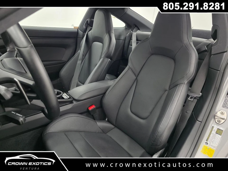 2023 Porsche - Image 19 of 31