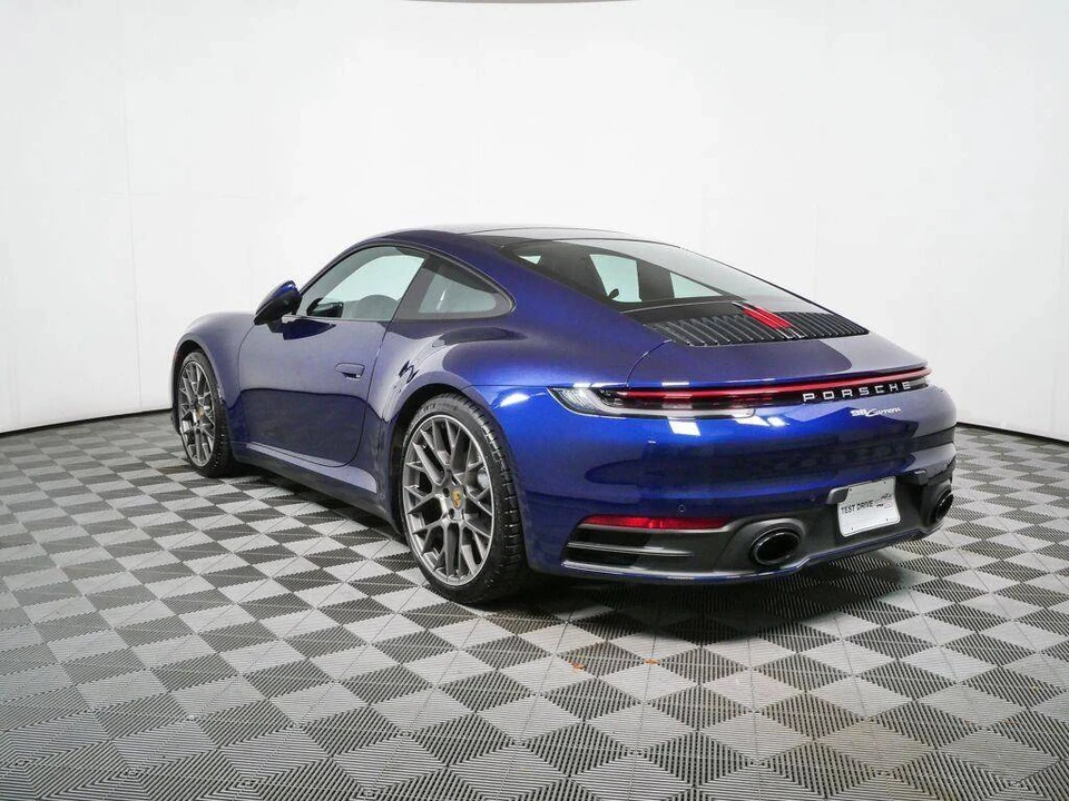 2023 Porsche 992 Carrera - Image 3 of 5