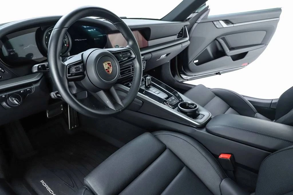 2023 Porsche 992 Carrera - Image 4 of 4