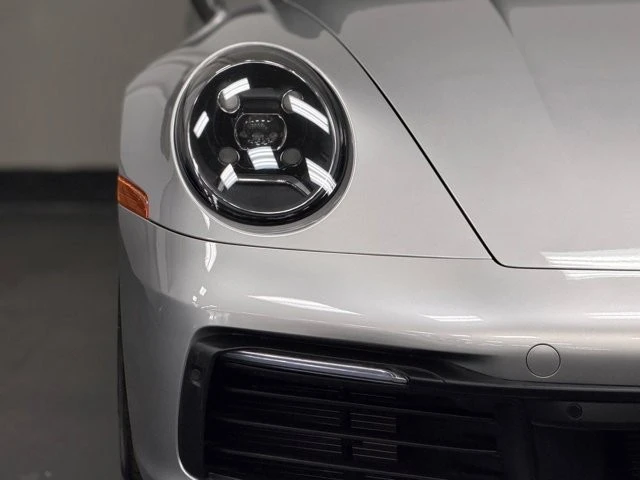 2023 Porsche 992 Carrera - Image 7 of 21