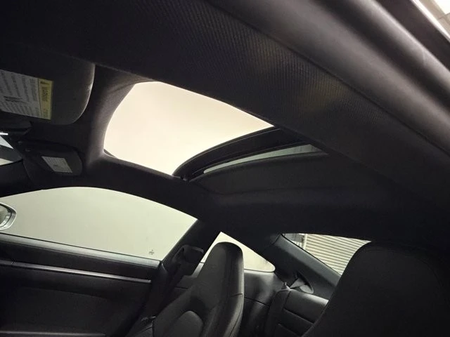 2023 Porsche 992 Carrera - Image 24 of 31