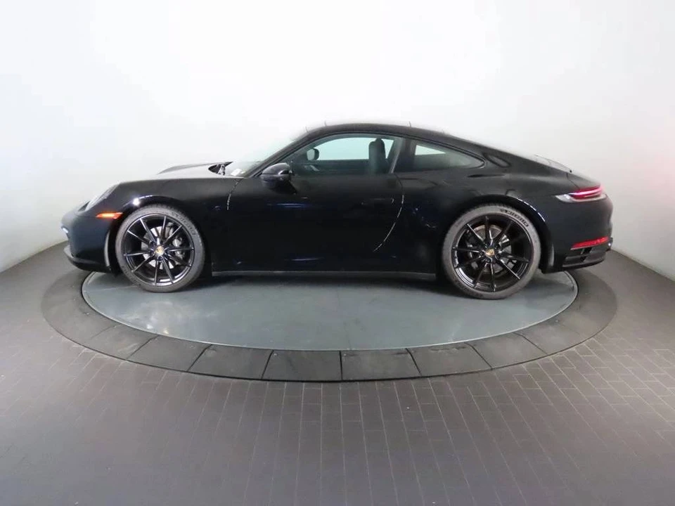 2023 Porsche 992 Carrera - Image 2 of 5