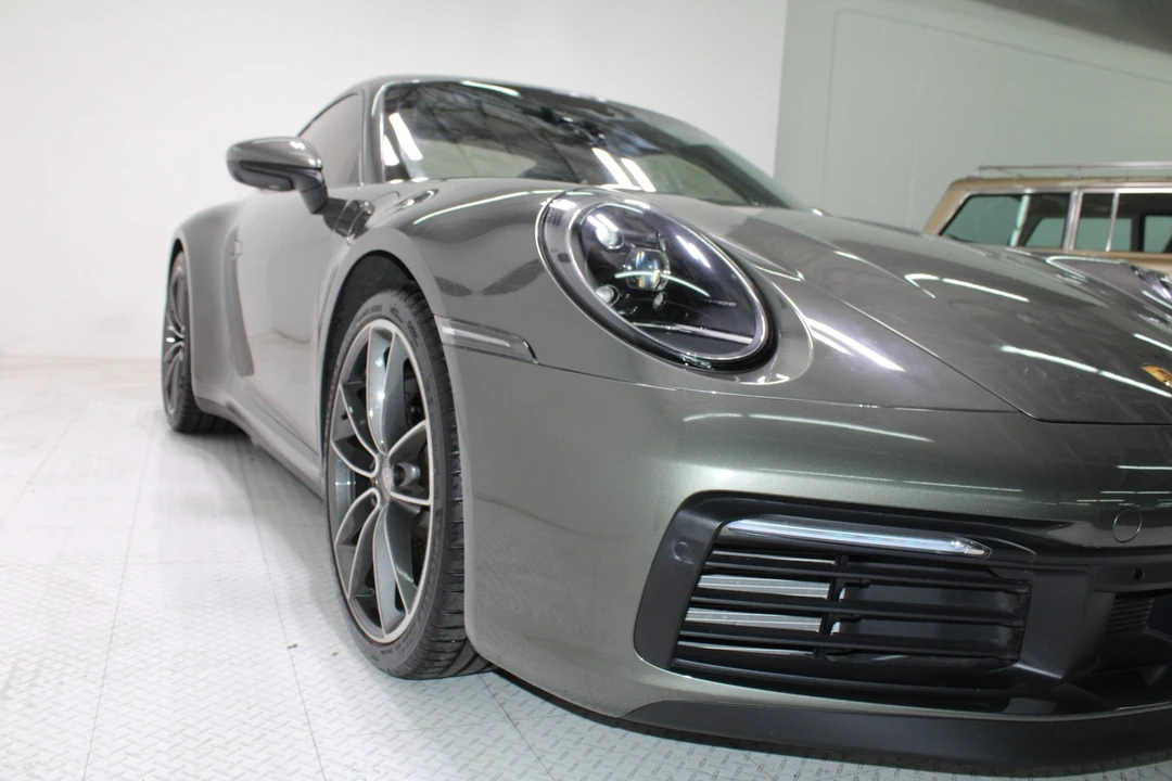 2023 Porsche 992 Carrera - Image 15 of 21