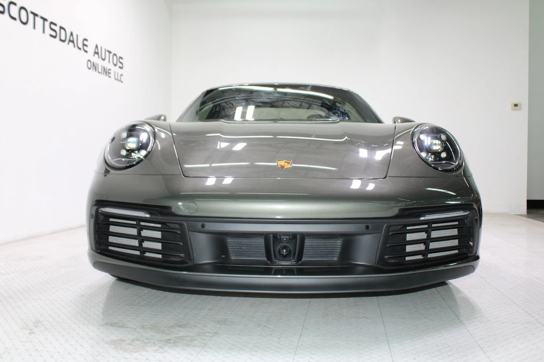 2023 Porsche 992 Carrera - Image 11 of 21