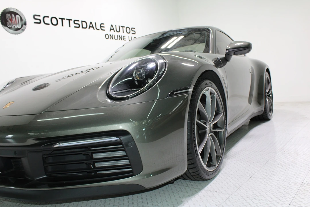 2023 Porsche 992 Carrera - Image 16 of 21