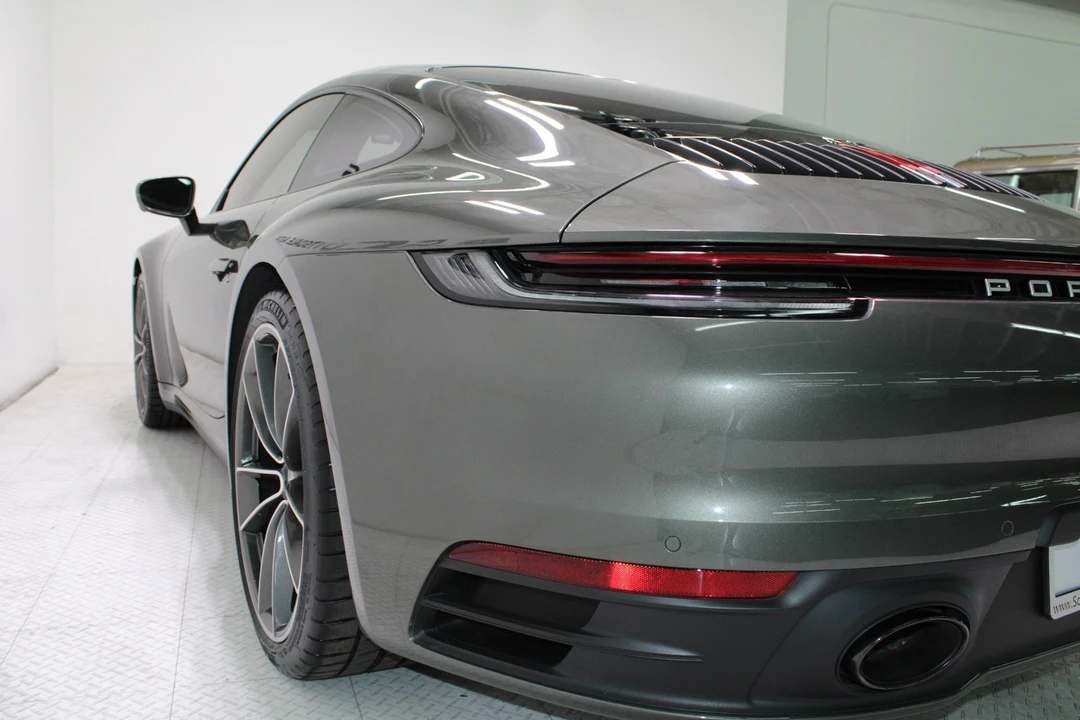 2023 Porsche 992 Carrera - Image 20 of 21