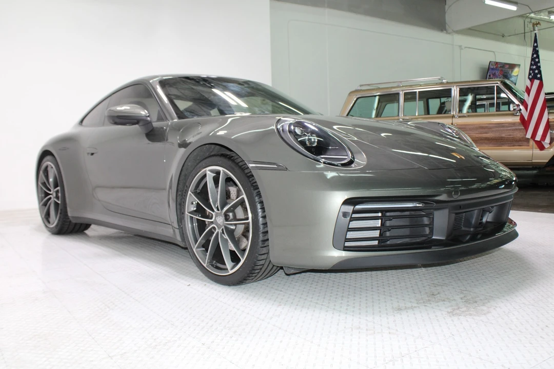 2023 Porsche 992 Carrera - Image 10 of 21