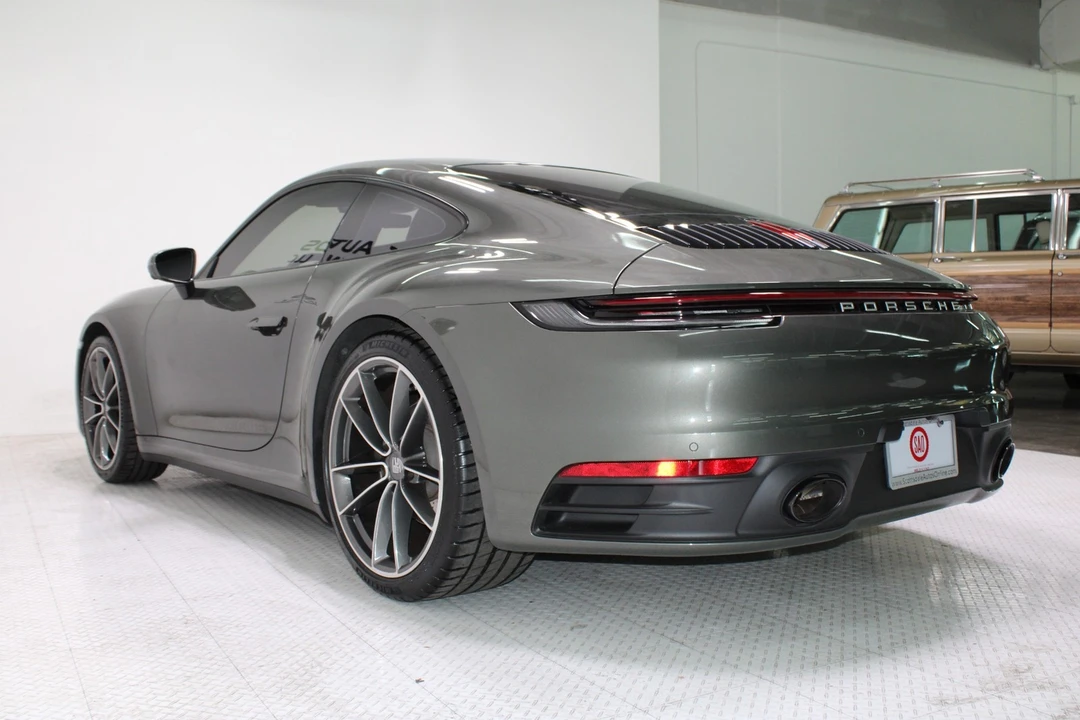 2023 Porsche 992 Carrera - Image 3 of 21
