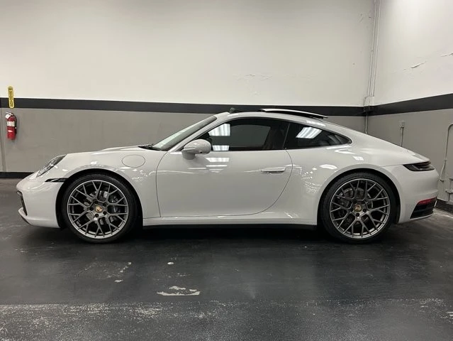 2023 Porsche 992 Carrera - Image 4 of 12