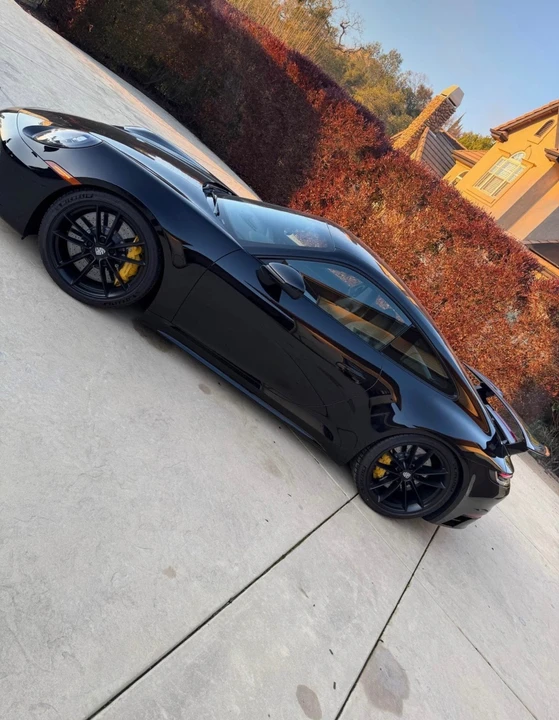 2023 Porsche 992 Carrera - Image 5 of 10