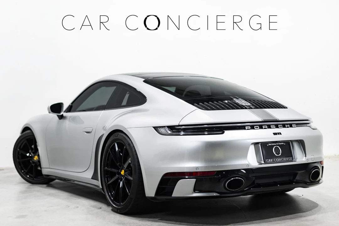 2023 Porsche 992 Carrera - Image 7 of 31