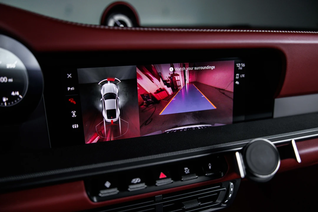 2023 Porsche 992 Carrera - Image 30 of 31