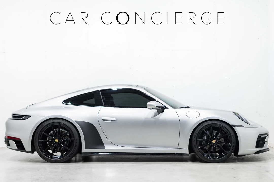 2023 Porsche 992 Carrera - Image 4 of 31