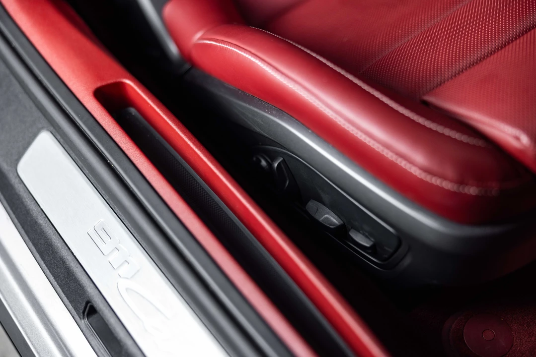 2023 Porsche 992 Carrera - Image 19 of 31
