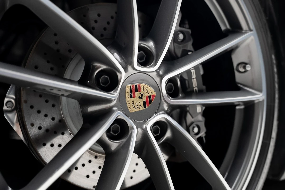 2023 Porsche 992 Carrera - Image 21 of 21