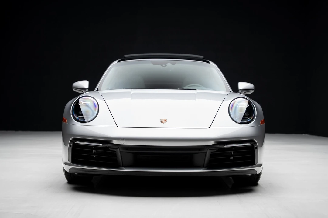 2023 Porsche 992 Carrera - Image 7 of 21
