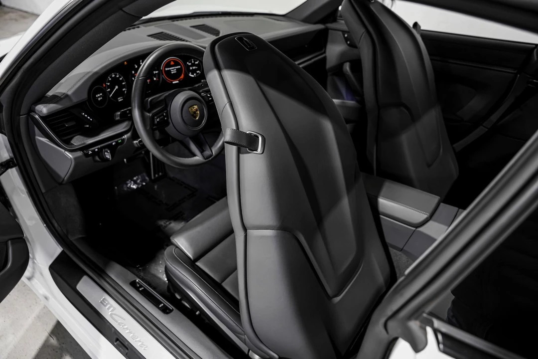 2023 Porsche 992 Carrera - Image 23 of 31