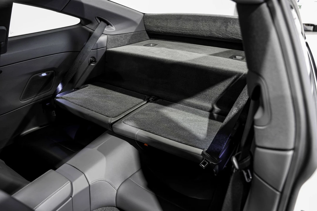 2023 Porsche 992 Carrera - Image 25 of 31