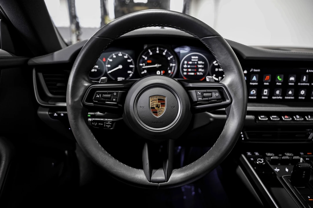 2023 Porsche 992 Carrera - Image 10 of 21
